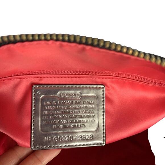 COACH Poppy Black Special Edition Signature Canvas Tote - Picture 6 of 9